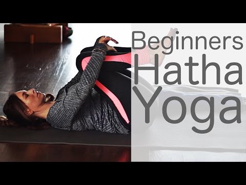 28 Minute Beginners Hatha Yoga with Fightmaster Yoga