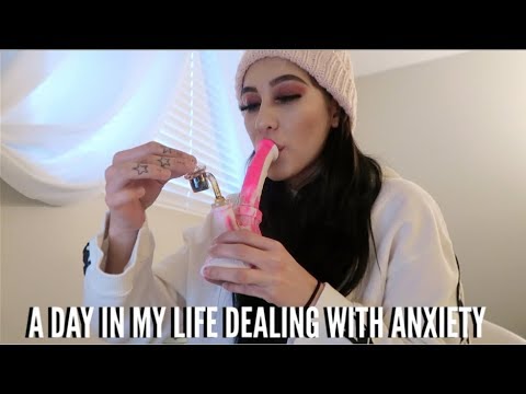A DAY IN MA LIFE DEALING WITH ANXIETY (TOKEMAS DAY 22) // LIFEBEINGDEST